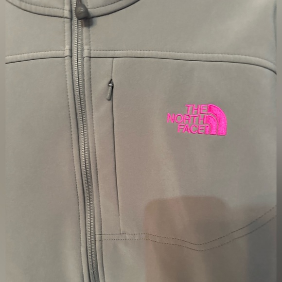 North Face Jacket - Picture 2 of 4